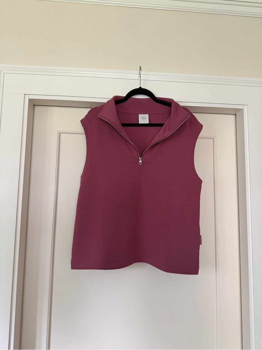 Varley Magnolia 2.0 Mauve Half Zip Sleeveless Tank DoubleSoft Size L Worn Once